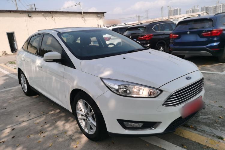 Used Ford Focus 2015 Sedan EcoBoost 125 Automatic Supreme Style Edition