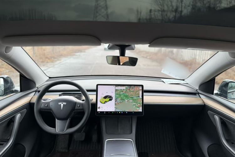 Used Tesla Model Y 2021 Standard Range Rear-Wheel Drive Version