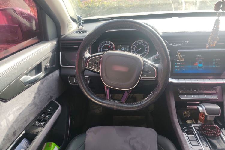 Used Sinotruk VGV U70 2020 1.5T Automatic Smart Luxury 7-Seater