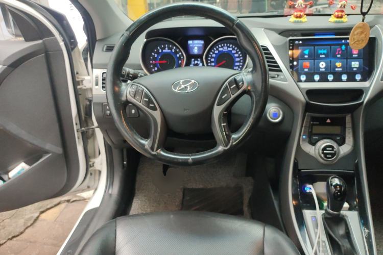 Used Hyundai Elantra (5th Generation / Langdong) 2015 1.6L Automatic Luxury Model
