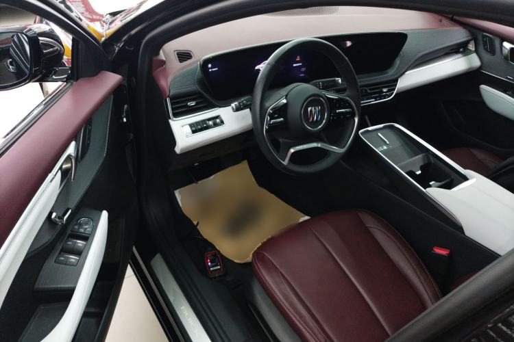 Used Buick LaCrosse 2024 28T Luxury Edition
