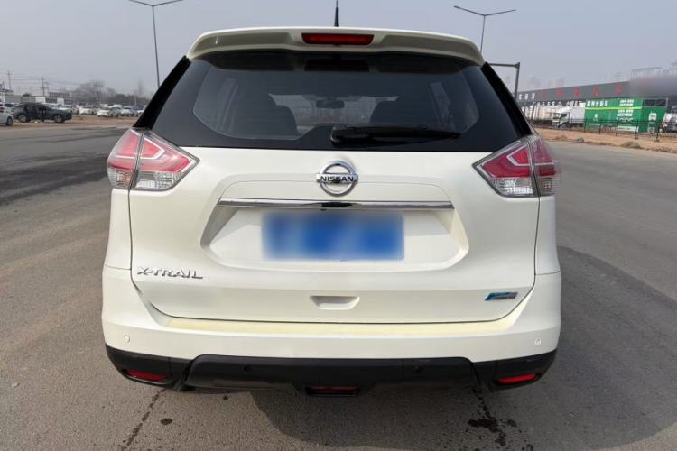 Used Nissan X-Trail 2014 2.5L CVT Luxury Edition 4WD
