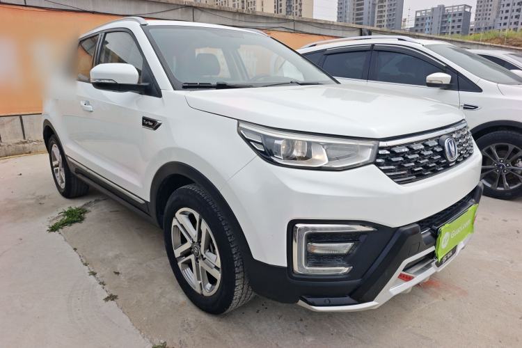 Used CHANGAN CS55 2018 1.5T Automatic Colorful Edition China V Standard
