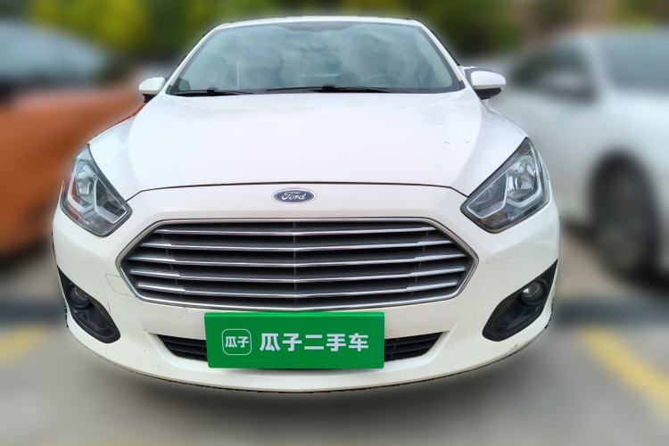 Used Ford Escort 2015 1.5L Automatic Comfort Edition Front