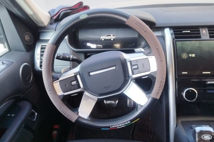 Used Land Rover Discovery 2023 Revised Version 360 PS R-Dynamic S
