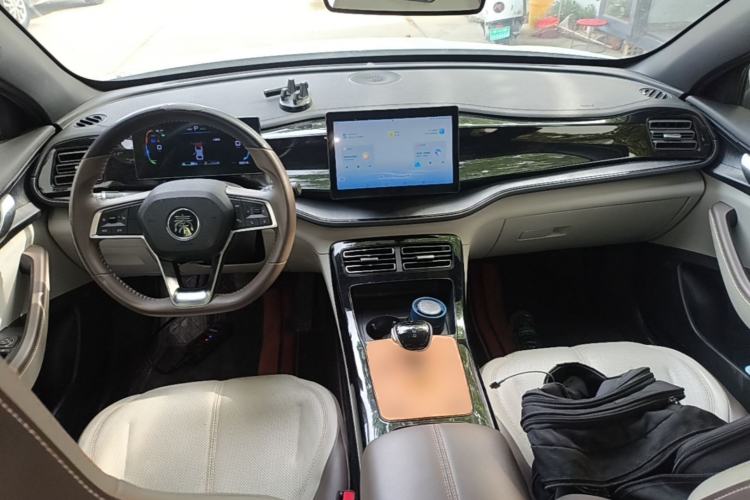 Used BYD Qin PLUS 2024 HONOR Edition DM-i 55KM Leading Model
