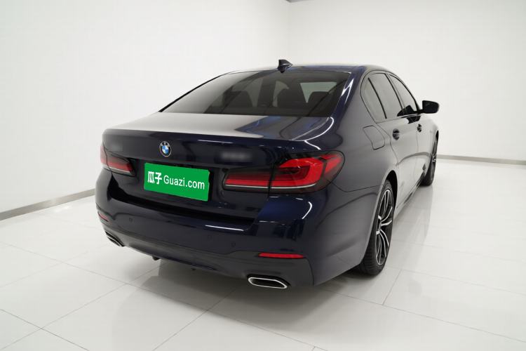 Used BMW 5 Series 2021 525i M Sport Package Exterior 5