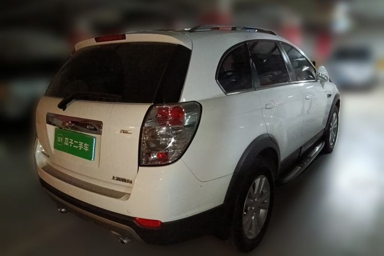 Used Chevrolet Captiva 2014 2.4L 4x4 Flagship Edition 7 Seats
