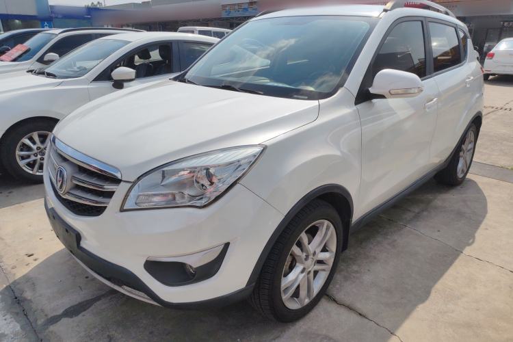 Used CHANGAN CS35 2016 1.6L Manual Luxury Model China V Standard