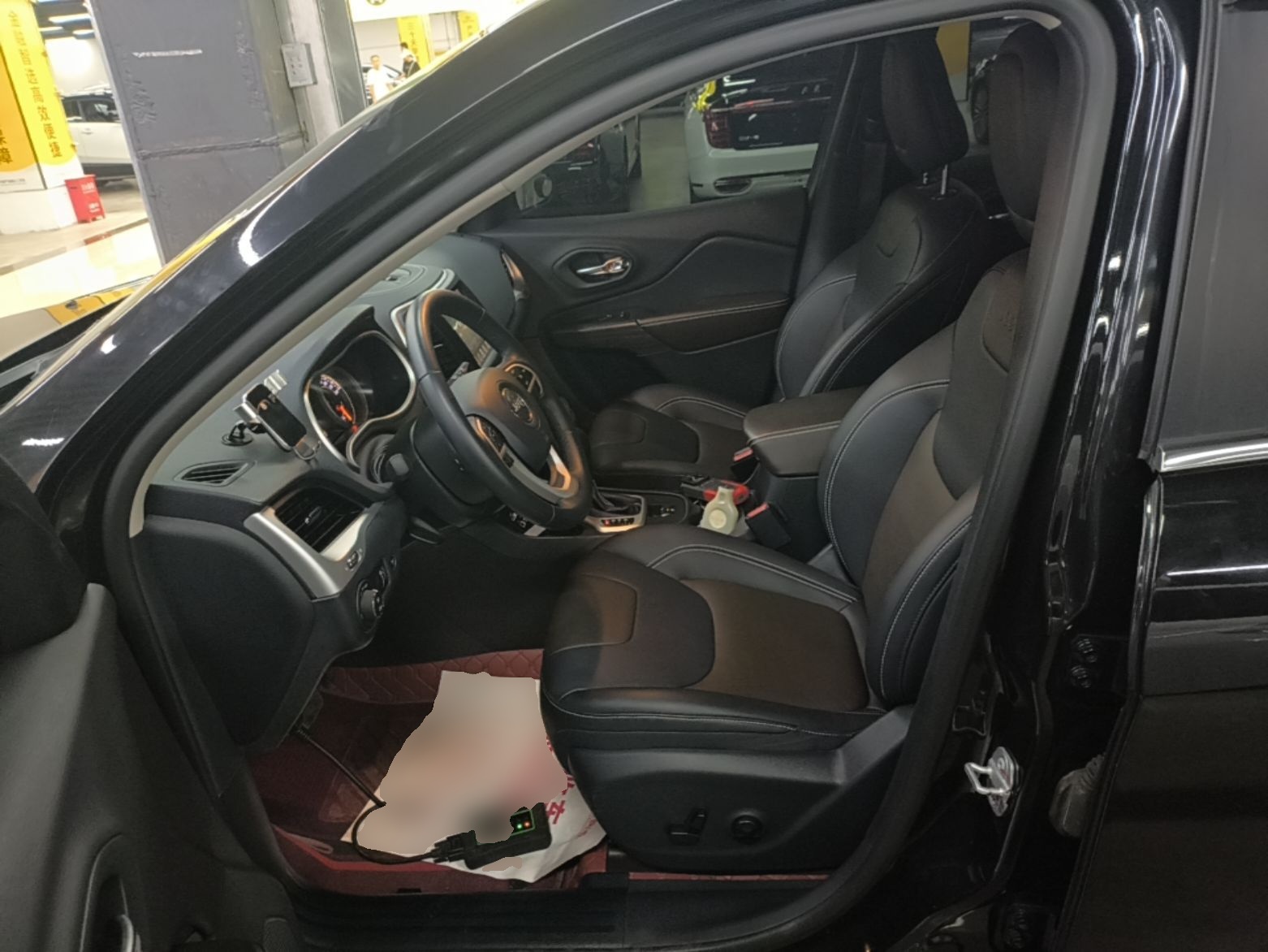 Interior delantero