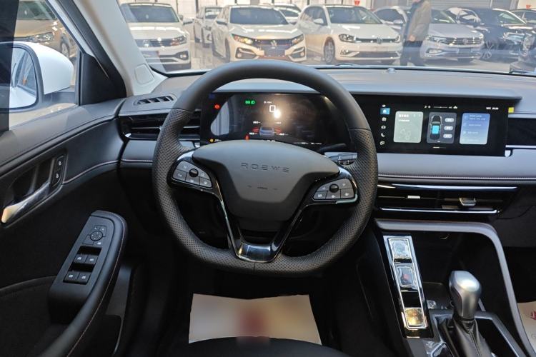 Used Roewe i5 2026 Model 1.5L CVT Luxury Version