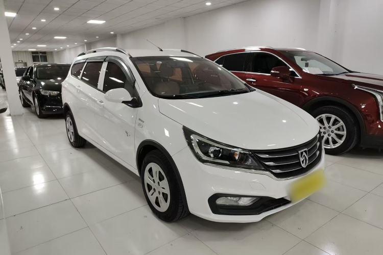 Used Baojun 310W 2017 1.5L Manual Comfort Version China VI Emission Standard