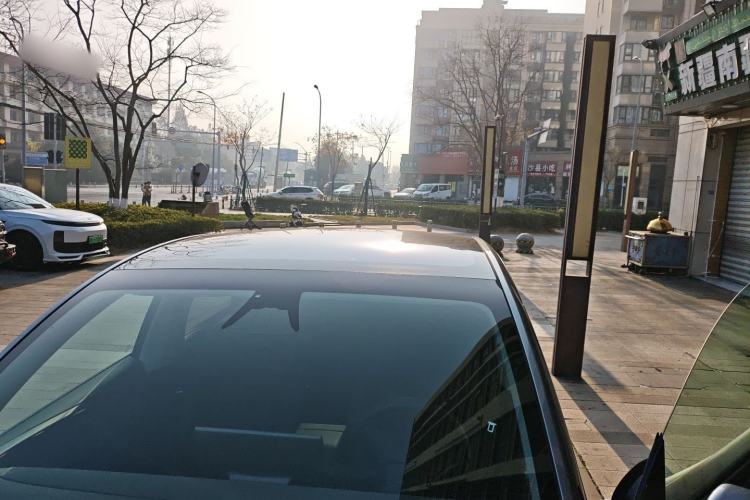 Used Tesla Model Y 2025 Rear-Wheel-Drive Version