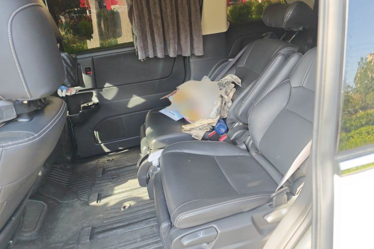 Used Honda Odyssey 2024 2.0L eHEV Sharp & Enjoy Edition
