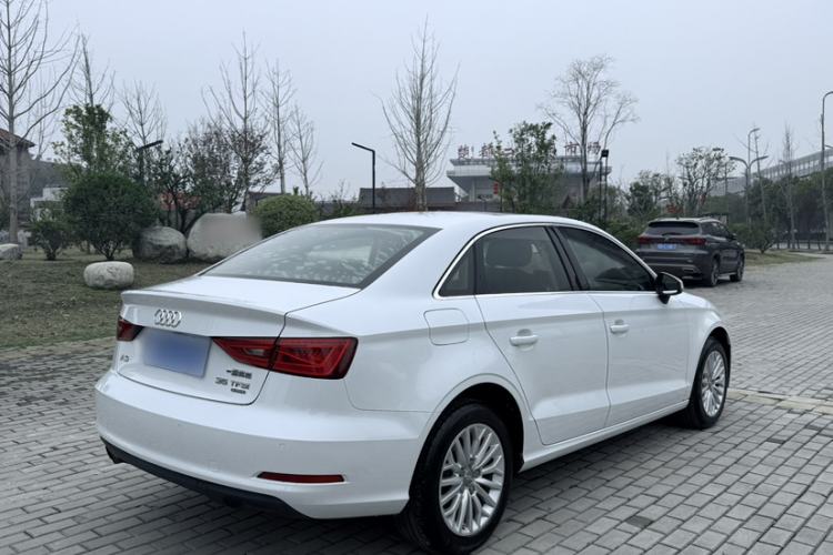 Used Audi A3 2016 Limousine 35 TFSI Prestige Edition