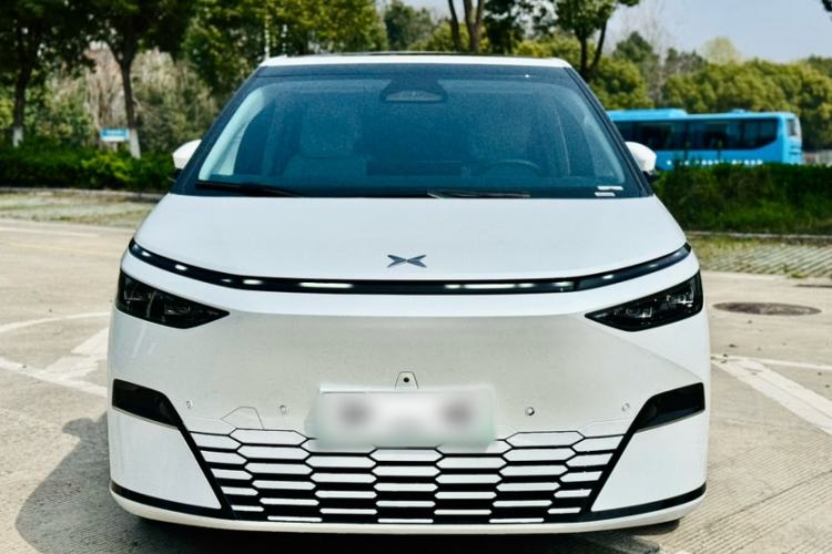 Used XPeng X9 2024 610 Long-Range Pro