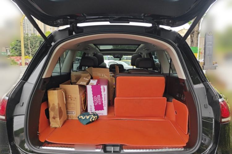 Used Mercedes-Benz GLS 2022 Refresh GLS 450 4MATIC Fashion Edition Trunk