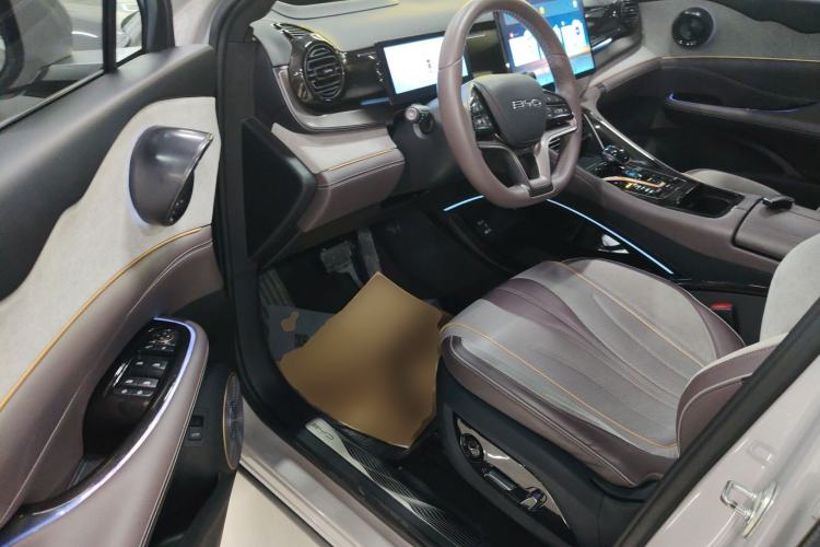 Used BYD Frigate 07 2023 DM-i 100KM Flagship Model
