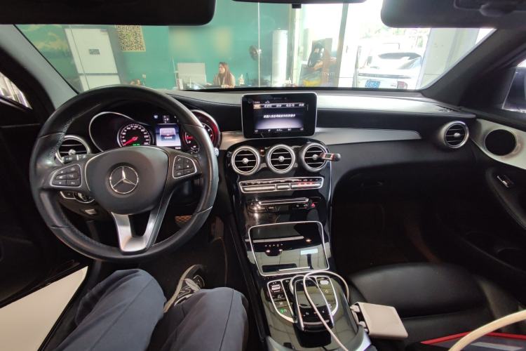 Used Mercedes-Benz GLC 2018 GLC 200 4MATIC
