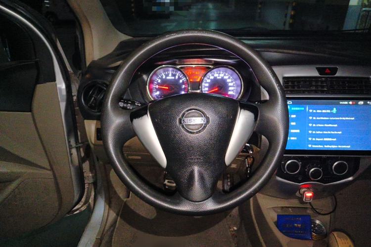 Used Nissan Livina 2013 1.6XL Manual Luxury Edition