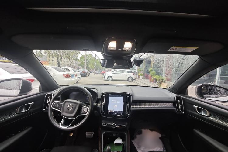 Used Volvo XC40 New Energy 2021 P8 Pure Electric All-Wheel Drive Smart Luxury Sport Edition