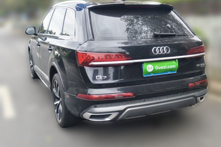 Used Audi Q7 2020 55 TFSI quattro S line sports model