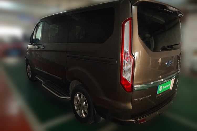 Used Ford Tourneo Custom 2016 2.0T Manual Elite Version Rear Left 45 Deg