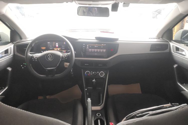 Used Volkswagen Polo 2023 Revised Plus 1.5L Automatic – Enjoy Life Edition Center Console