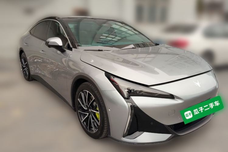 Used ARCFOX Alpha S5 2024 708MAX 200kW Front Right 45 Deg