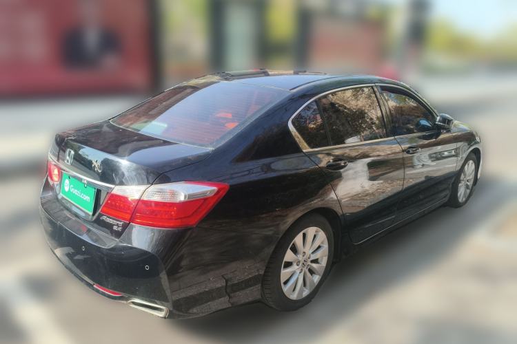 Used Honda Accord 2014 2.4L EX Luxury Edition Rear Right 45 Deg