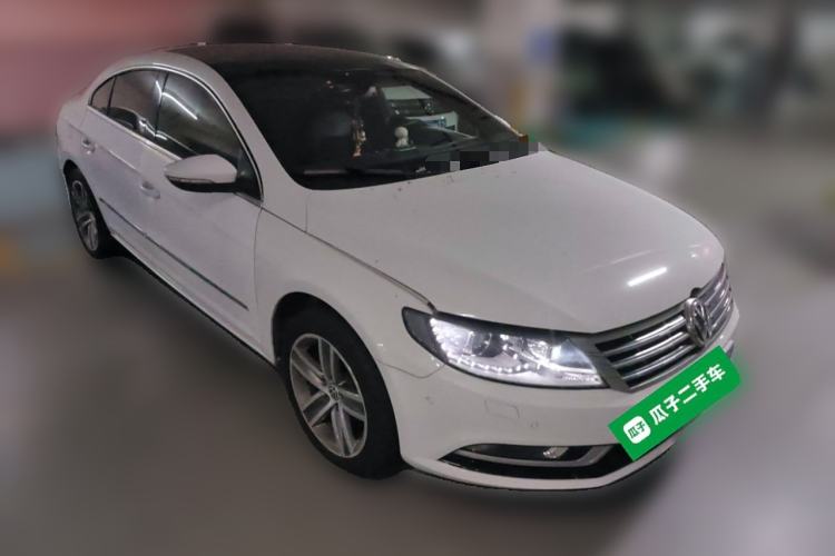 Used Volkswagen FAW-Volkswagen CC 2013 2.0 TSI Luxury Model Front Right 45 Deg