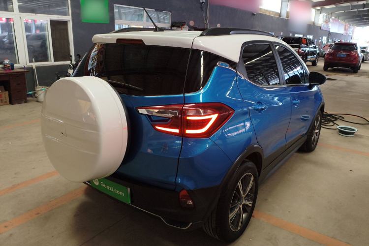 Used BYD Yuan New Energy 2018 EV360 Smart Connected Cool Model