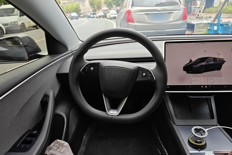 Used Tesla Model 3 2025 Rear-Wheel-Drive Version
