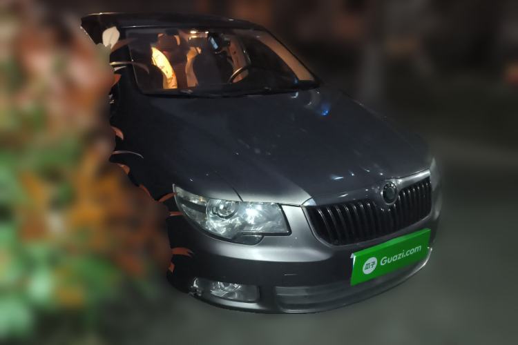 Used Skoda Superb 2012 1.8TSI Automatic Prestige Edition Front Right 45 Deg