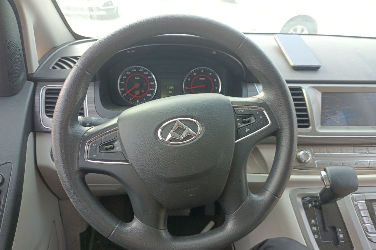 Used SAIC MAXUS G10 2018 PLUS 2.0T Automatic Smart Edition Steering Wheel