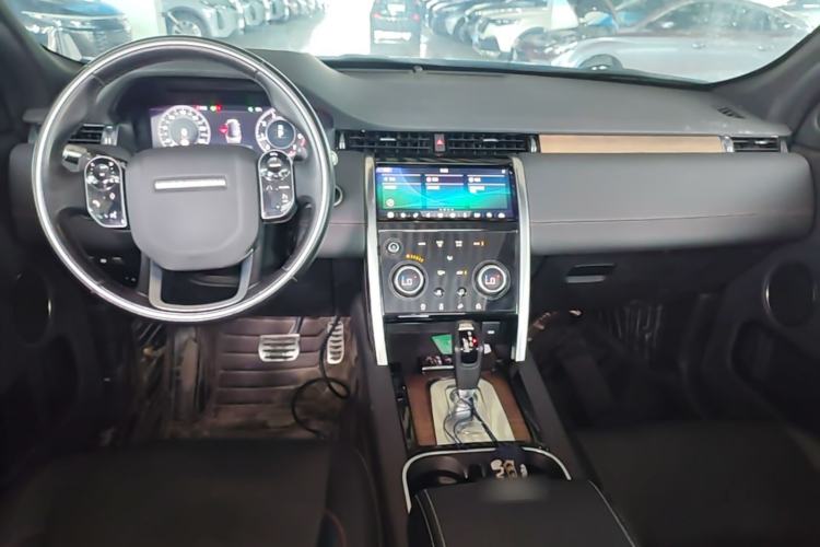 Used Land Rover Discovery Sport 2020 249 PS R-Dynamic Performance Edition