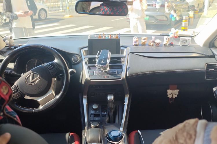 Used Lexus NX 2015 200 Front-Wheel Drive X-Trail SE Edition
