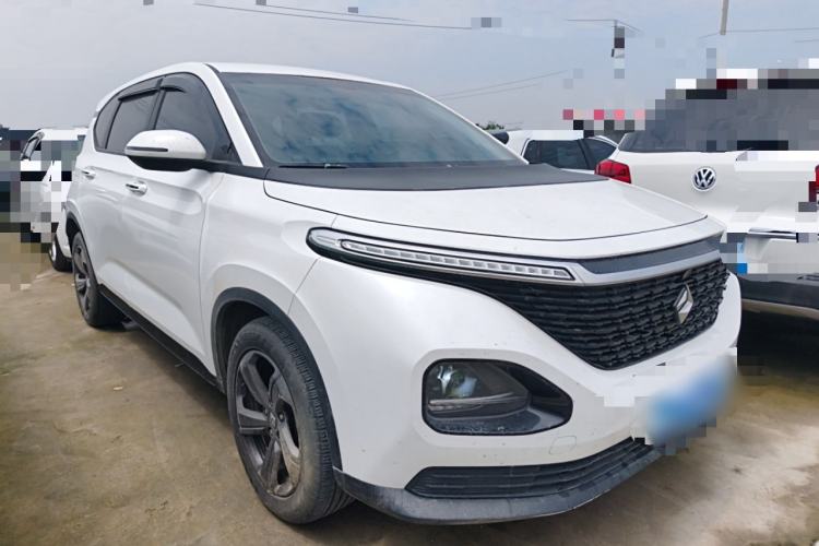 Used Baojun RM-5 2019 1.5T CVT Elite Version with 24-Hour Online Service 5 Seats Front Right 45 Deg