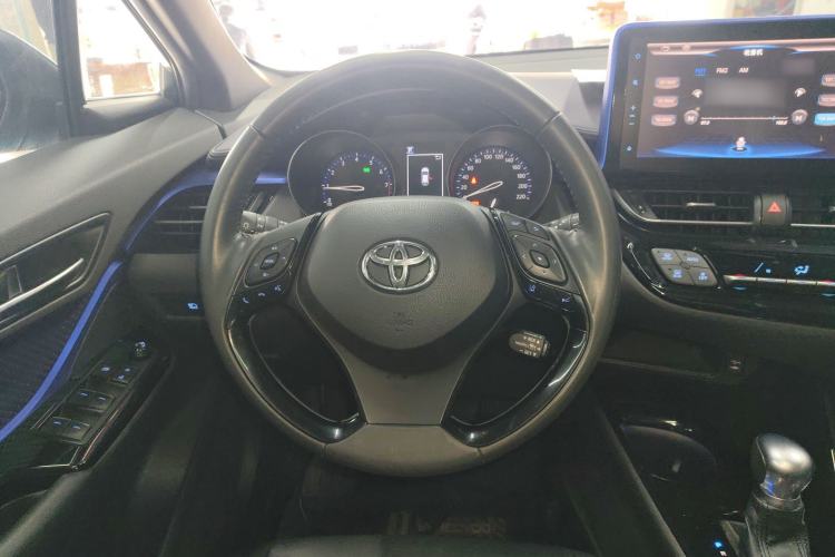 Used Toyota C-HR 2020 2.0L Luxury Edition
