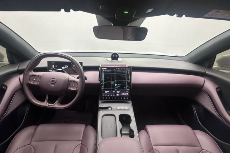 Used Nio ET5T 2024 75kWh Touring Interior 3