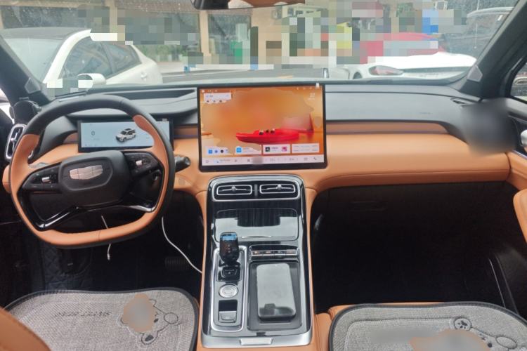 Used Geely Auto FX11 2025 4th Generation 1.5TD DCT Jinxiu
