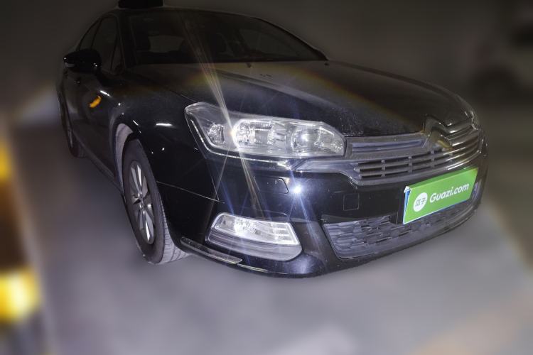 Used Citroen C5 2013 2.0L Automatic Luxury Model Front Right 45 Deg