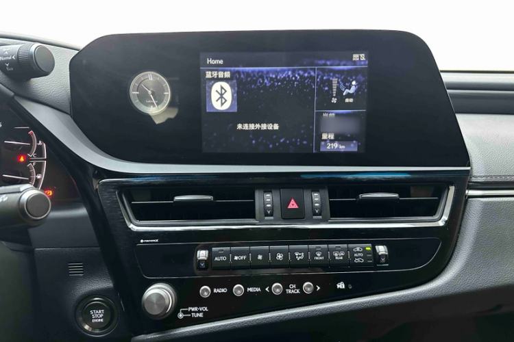 Used Lexus ES 2021 200 Excellence Edition
