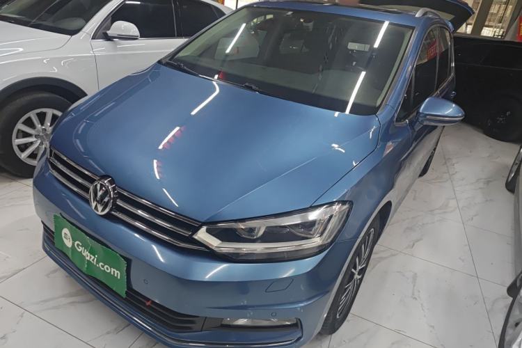 Used Volkswagen Touran 2016 Volkswagen Touran L 280TSI DSG Luxury Edition