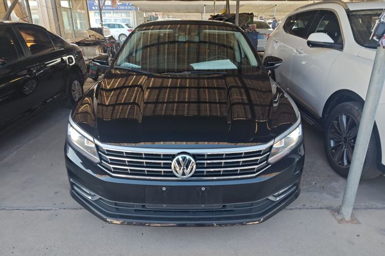 Used Volkswagen Passat 2017 330TSI DSG Luxury Edition
