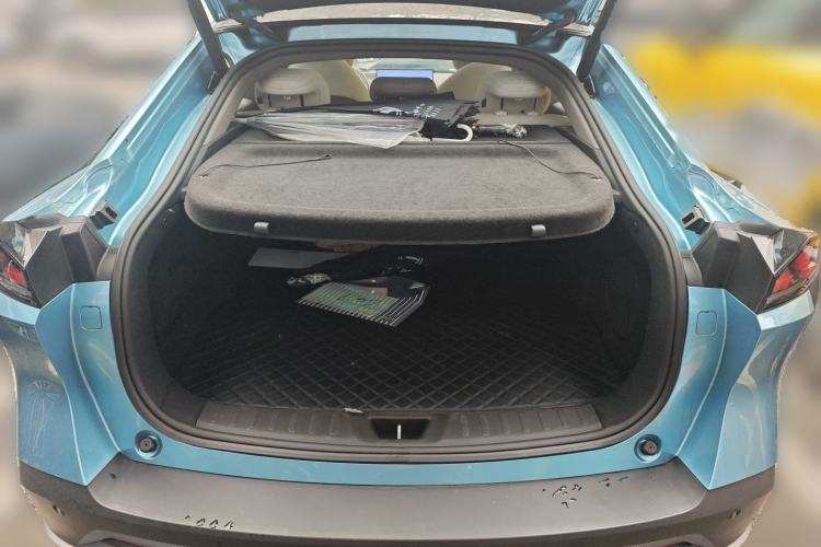 Used Deepal L07 2024 230Max Qiankun Intelligent Driving ADS SE Range-Extended Version Trunk