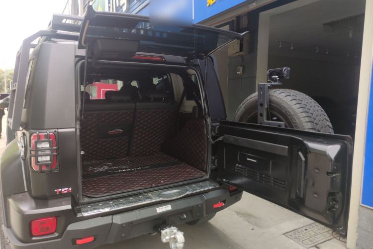 Used BAIC Off-Road BJ40 2023 2.0D Automatic Four-Wheel Drive Blade Hero Edition Adventurer Type Trunk