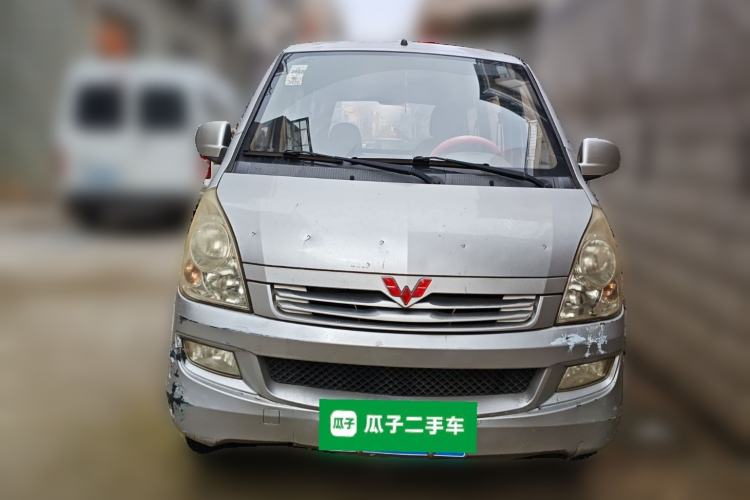 Used Wuling Rongguang 2014 1.2L S Base Model Front