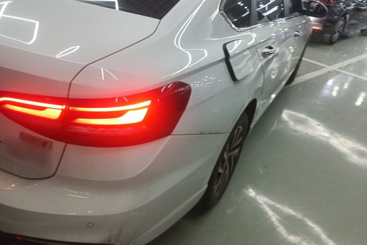 Used Volkswagen Lavida 2023 300TSI DSG Full-Comfort Edition