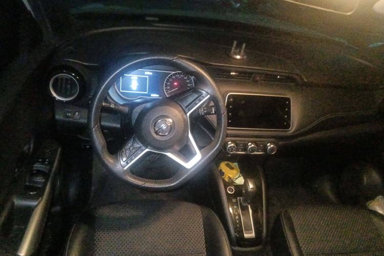 Used Nissan Kicks 2019 1.5L CVT Smart Connect Luxury Edition
